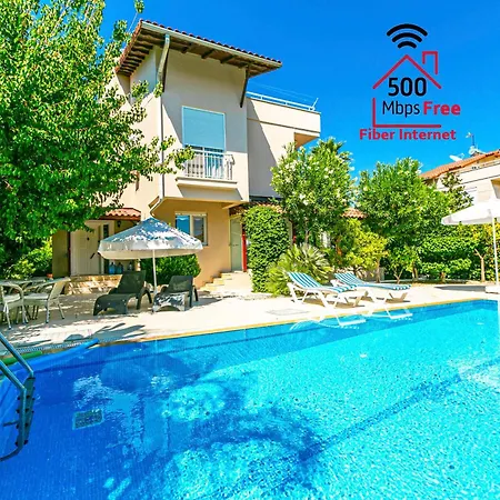Paradise Town Villa Beldora